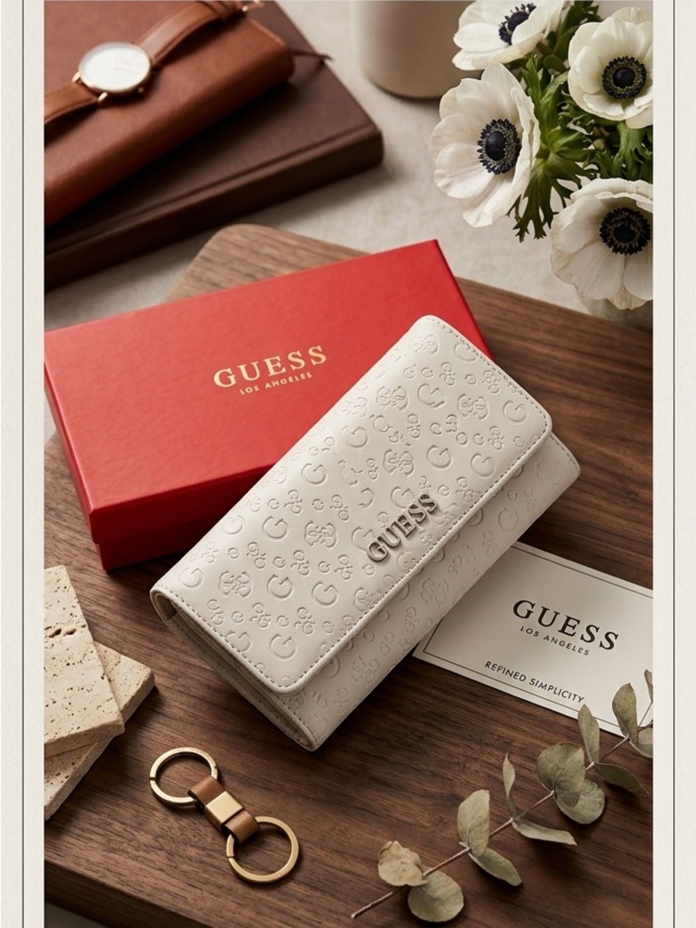 GUESS White Embossed Trifold Wallet with Logo Plaque new with box